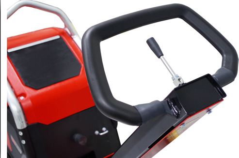 Swepac FB270 maantiivistin